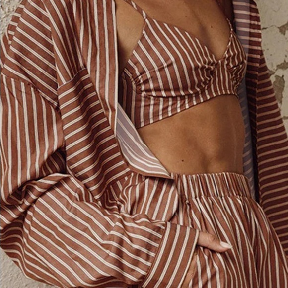 Three piece satin set by Commense - Picture 2 of 2